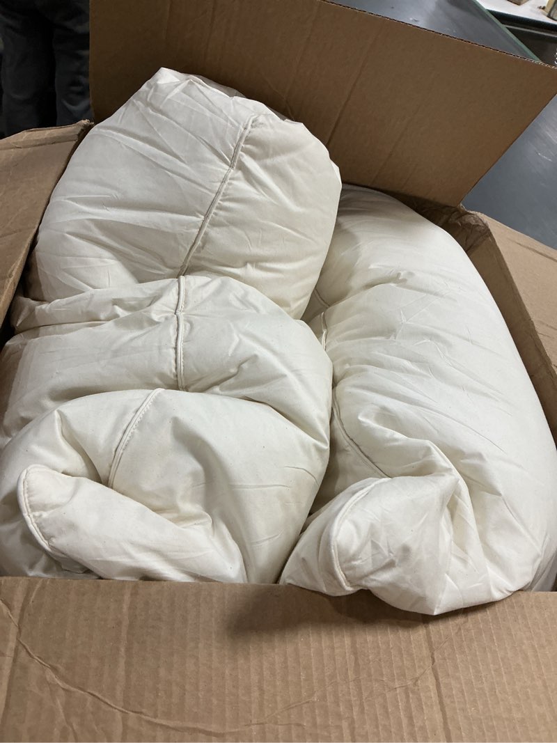 Condition photo showing As Is for (Similar )Warmstar Cotton Pillow Cases Standard Size Set of 2, 600 Thread Count Pillowcases 20x26 Inches, Soft Long Staple Cotton Pillowcases Breathable with Envelope Closure,Khaki