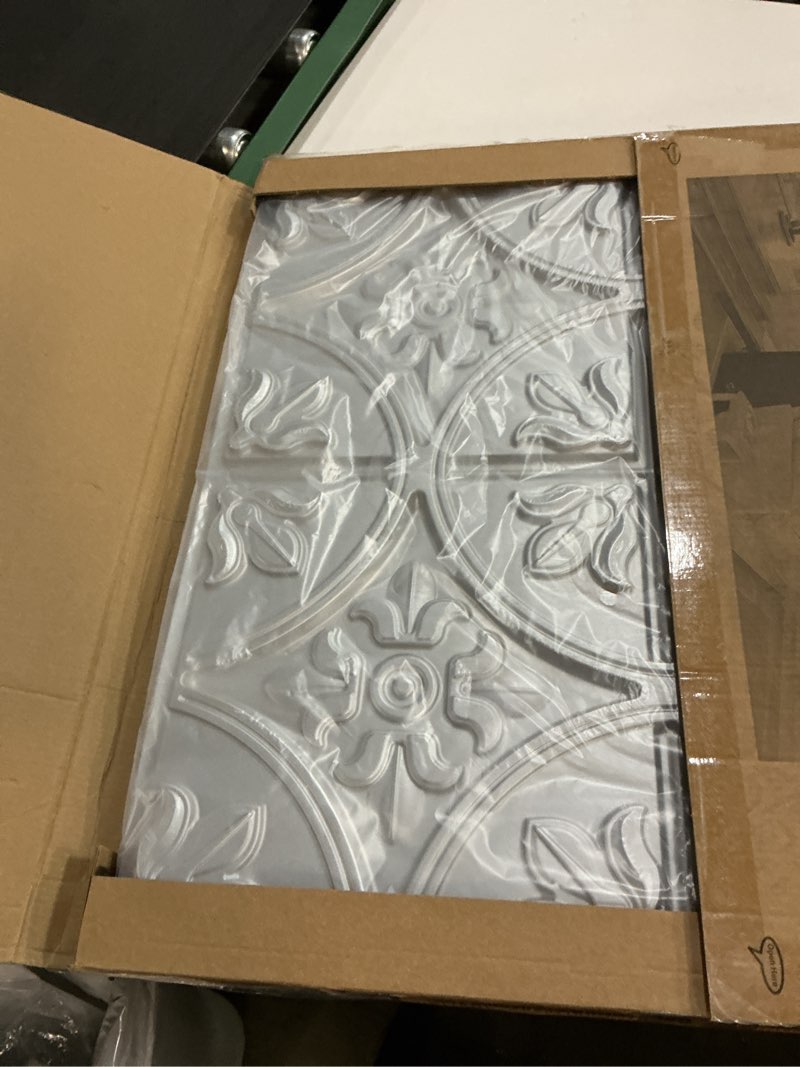 Condition photo showing Good Condition for Art3d Drop Ceiling Tiles 2x2, Glue-up Ceiling Panel, Fancy Classic Style, Argent Silver 12 Argent Silver Tiles