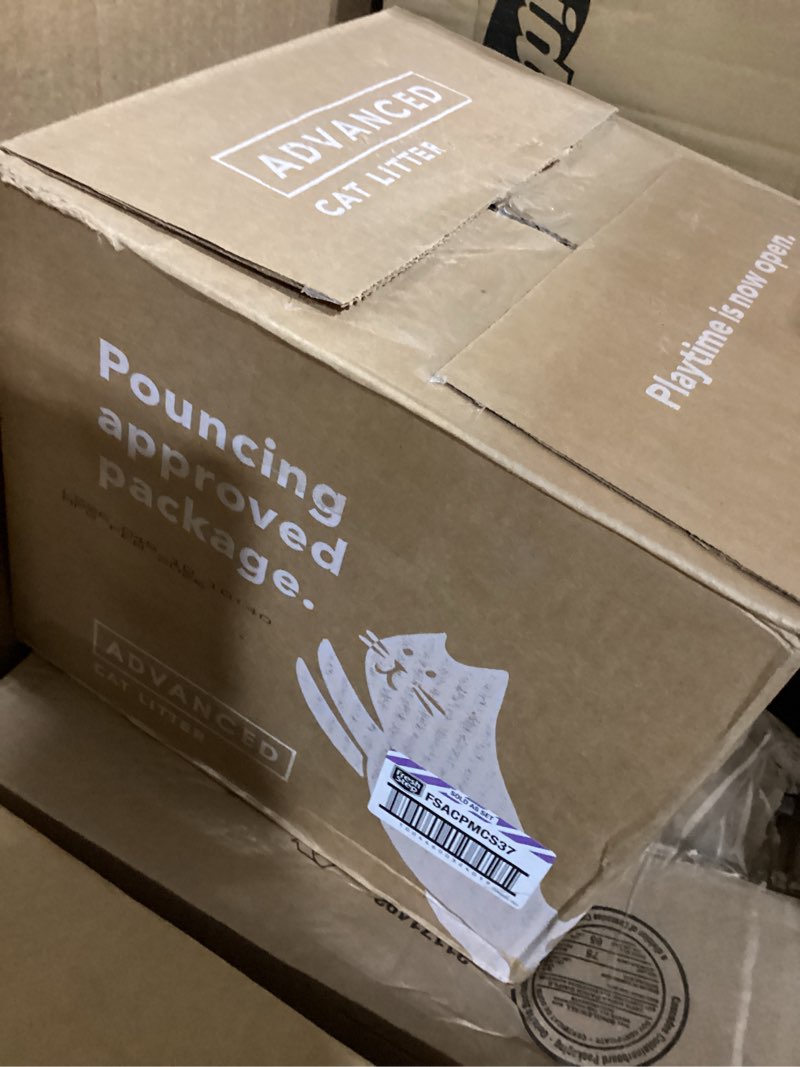 Condition photo showing New/Like New for fresh step clumping cat litter, advanced, clean paws multi-cat, extra large, 37 pounds total (2 pack of 18.5lb boxes)