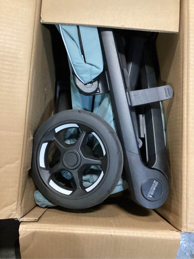 Condition photo showing Good Condition for thule spring 2 single child stroller, lightweight & maneuverable, compact fold, ventilated canopy, adjustable handlebar