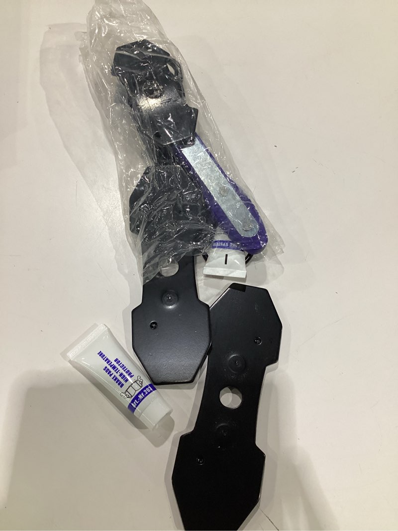 Condition photo showing Good Condition for Brake Caliper Compression Tool Kit with 4 Hooks & Steel Plates - 360° Swing Ratchet for Single/Twin/Quad Piston Calipers Heavy-Duty Brake Pad Spreader Car Repair Tool small(26*7cm)