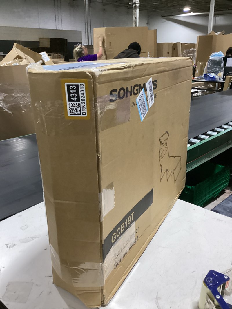 Condition photo showing Good Condition for songmics sun lounger, patio chaise lounge chair, folding, with canopy, 76 x 20.9 x 11.4 inches, hold