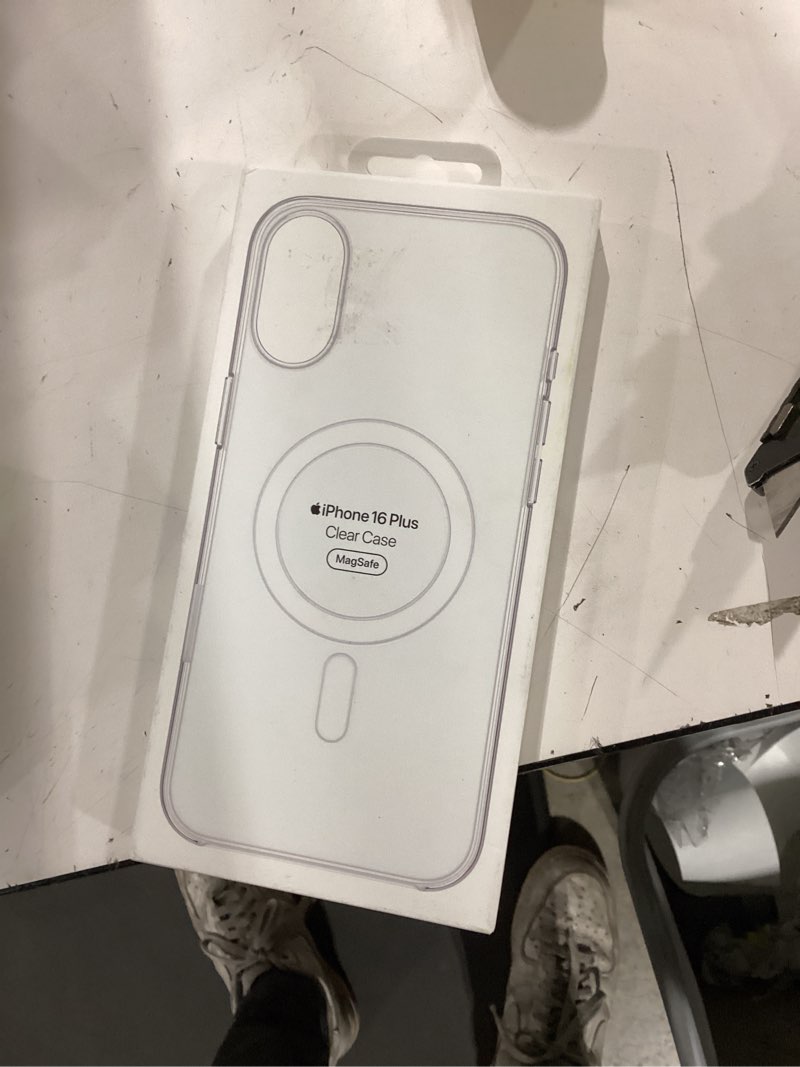Condition photo showing New/Like New for apple iphone 16 plus clear case with magsafe