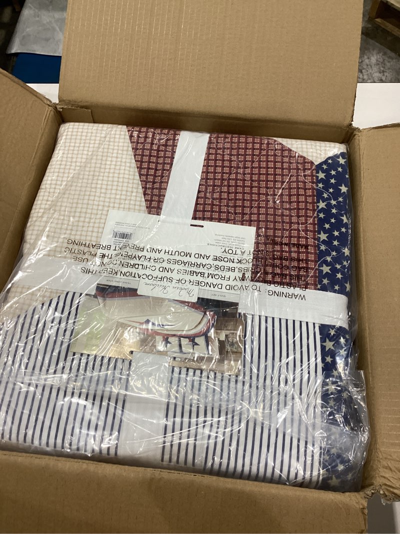 Condition photo showing New/Like New for lone star 3-piece 100% cotton quilt and pillow sham set, americana vintage-inspired coverlet quilt set - full queen size, red/blue/cream lone star full queen