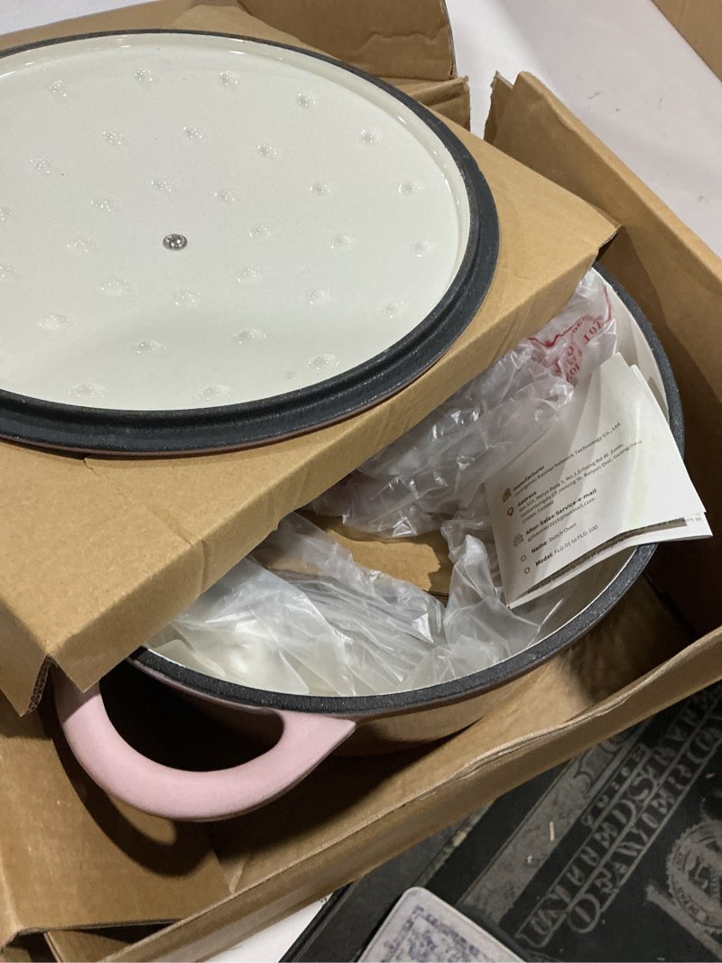 Condition photo showing Good Condition for umite chef 5qt enameled cast iron dutch oven pot with lid, heavy-duty cookware for bread baking, braising, stews, roasting, wedding registry ideas & gifts (pink) pink 5qt