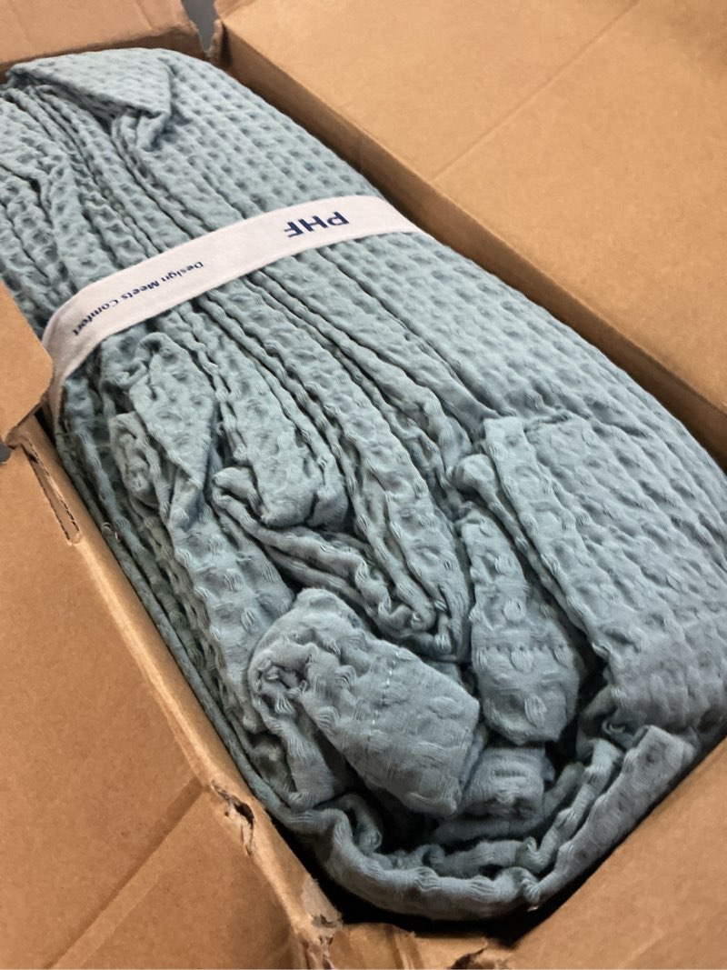 Condition photo showing New/Like New for phf 100% cotton waffle weave blanket california king size 120"x 120"- lightweight washed soft breathable oversize huge blanket for all season- extra large blanket for couch bed sofa - dusty blue