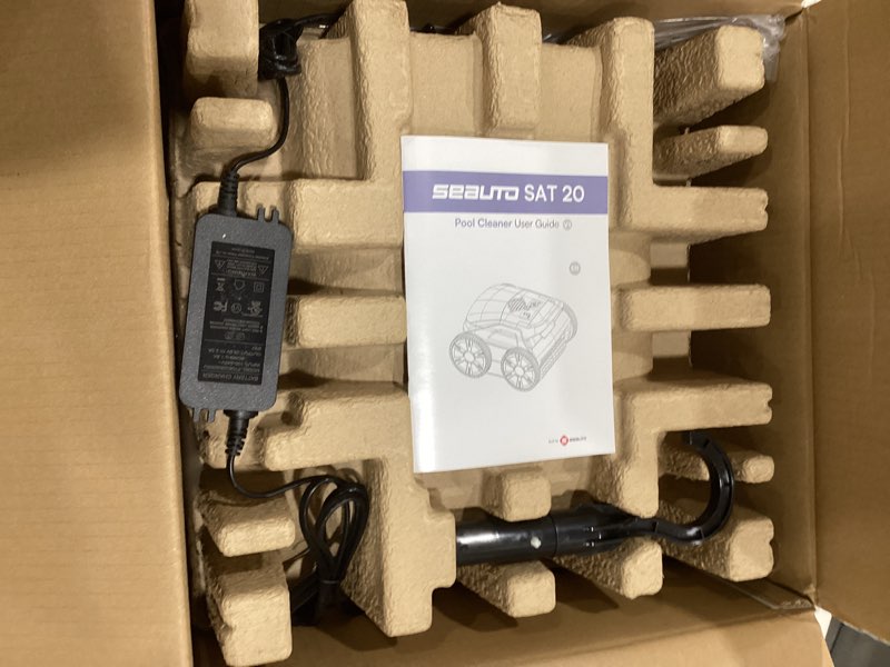 Condition photo showing New/Like New for Sat 20 cordless robotic pool cleaner