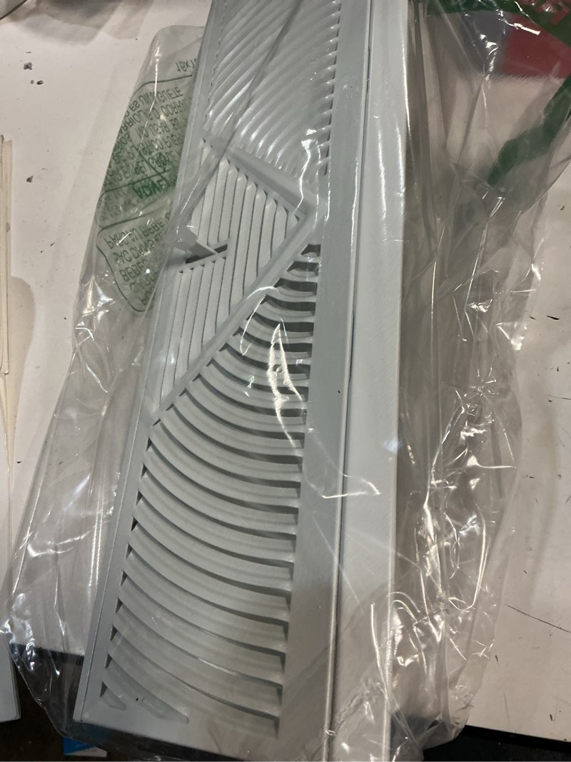 18 in. baseboard diffuser supply