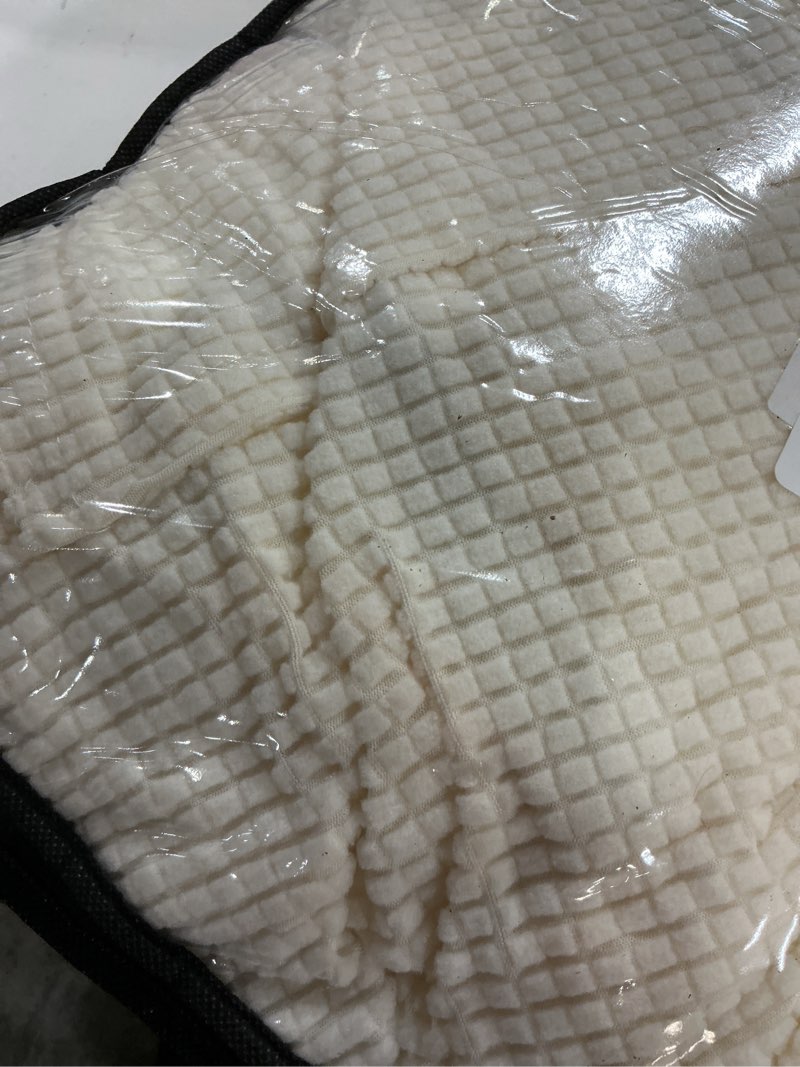 Condition photo showing Good Condition for taococo recliner cover 4-pieces, recliner stretch sofa slipcover, recliner cover 1 seat, couch protector soft, furniture protector covers with elastic,chair covers jacquard pattern (beige) beige 1 seat