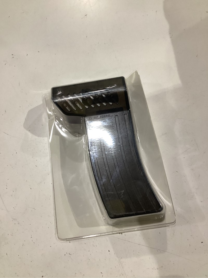 Condition photo showing New/Like New for gerox quick-release brass catcher for ar rifles, equipped with an installation base | translucent heat-resistant polycarbonate body holds 30+ casings and without blocking scopes or top-rail accessories.