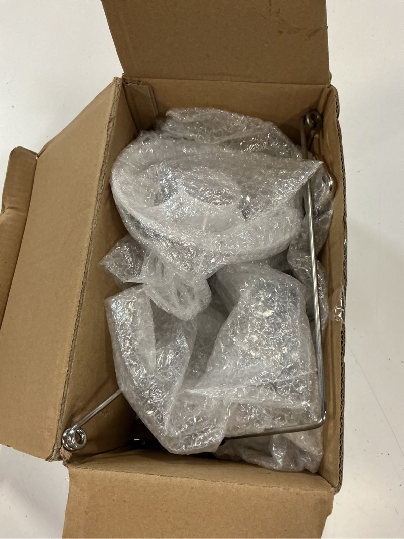 Condition photo showing Good Condition for yarn winder, yarn ball winder, large 10-15 oz and easy-to-install yarn cake winder efficiently make yarn cake, sturdy metal and abs yarn winder for crocheting,the helper for knitting enthusiast dark green