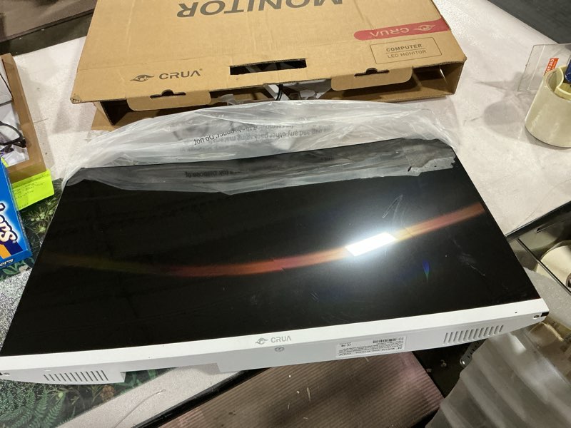 Crua computer montor