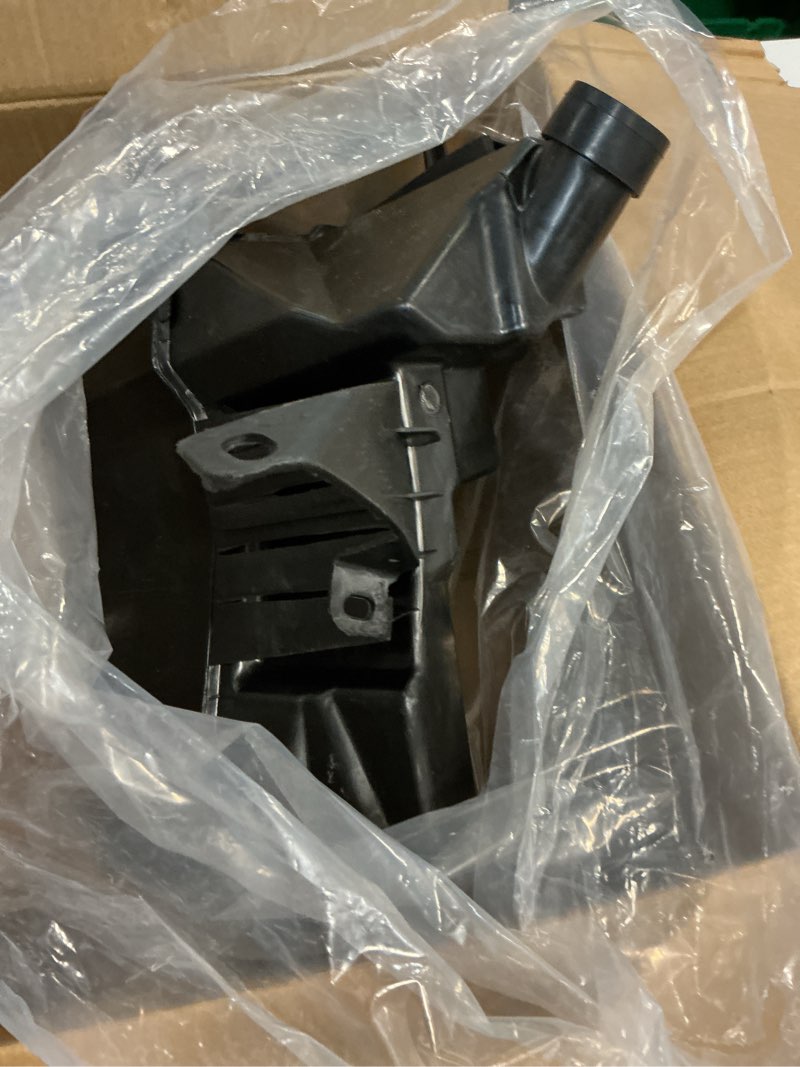 Condition photo showing Good Condition for windshield washer fluid reservoir tank, w/o sensor, compatible with nissan maxima 2016-2018, altima 2013-2018, windshield washer reservoir assembly, replace# 28910-9hm0a