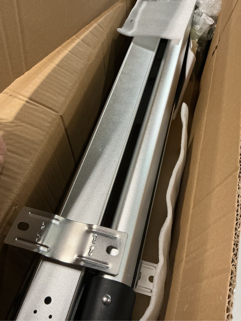 Condition photo showing Good Condition for AA Products Inc. 33'' Aluminum Universal Ski Roof Rack Fits 6 Pairs Skis or 4 Snowboards, Ski Roof Carrier Fit Most Vehicles Equipped Cross Bars Large (6 Pr/4 Boards)