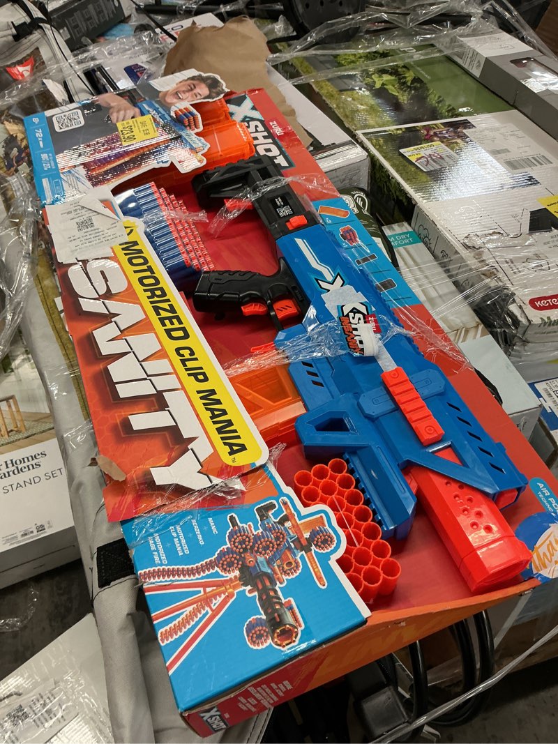 Condition photo showing As Is for xshot insanity motorized clip mania (72 darts) outdoor foam blaster by zuru for ages 8+