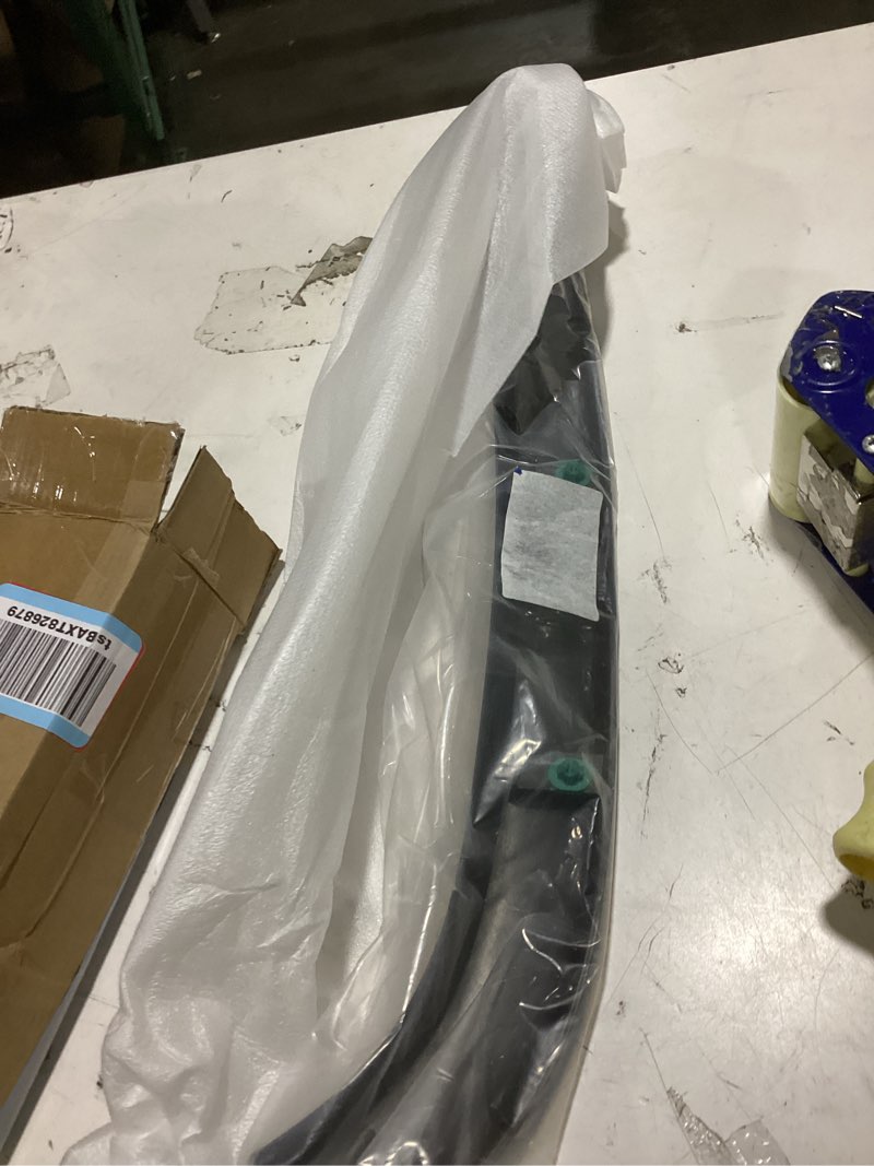 Condition photo showing As Is for nlqr rear passenger side wheel molding trim, fit for jeep grand cherokee 2011-2021, replace ch1791102 1mp36rxfae, rear right front section door wheel arch trim