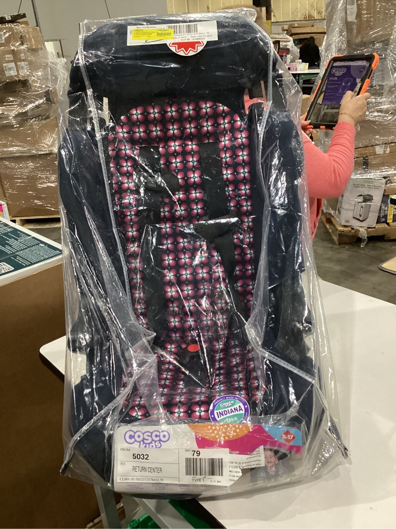 Condition photo showing Good Condition for cosco kids finale 2-in-1 toddler booster car seat, peony tiles ii