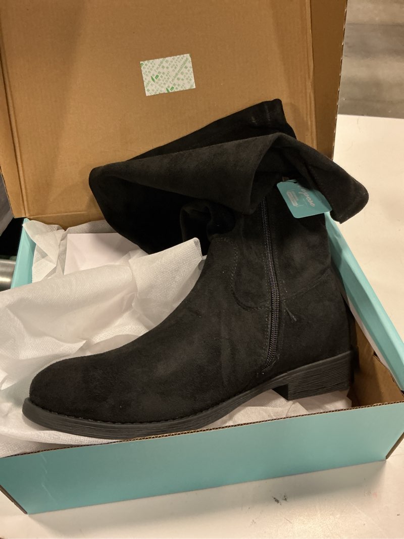Condition photo showing New/Like New for size 11 vepose women's 998 suede over the knee high boots low flat heel thigh high boots for women