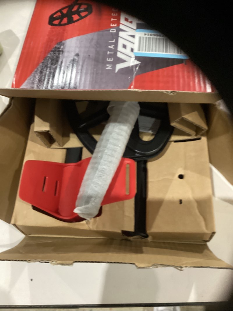 Condition photo showing Good Condition for minelab vanquish 440 multi-frequency pinpointing metal detector for adults with v10 10"x7" double-d waterproof coil (4 detect modes, wired headphones & rain cover included)