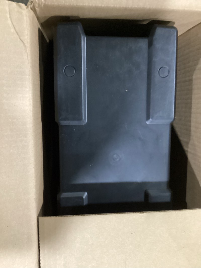 Condition photo showing New/Like New for noco snap-top bg31 battery box, group 24-31 12v battery box for marine, automotive, rv, boat, camper and travel trailer batteries group 24, 27, 31