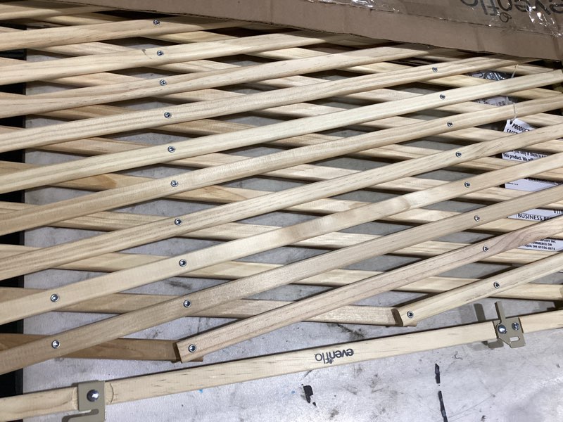 Condition photo showing Good Condition for evenflo expansion walk-thru room divider baby gate (natural wood)