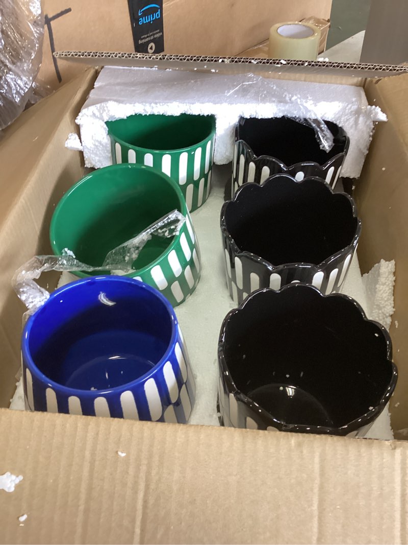 NOVELTY CERAMIC PLANTER de pack of 6 Different colors