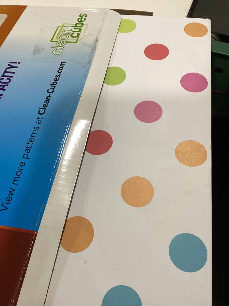 Condition photo showing Good Condition for 30 Gallon Disposable Trash Cans (3-Pack). Reusable Garbage and Recycling Bins for Parties, Events, and More (Polka Dot - 30” Height x 17” Width x 14” Depth)