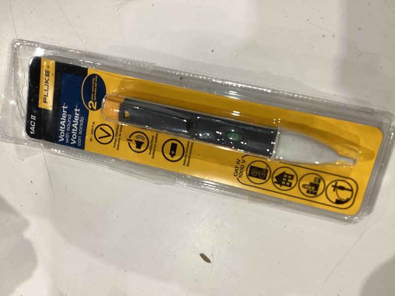 Condition photo showing As Is for fluke non-contact voltage detector