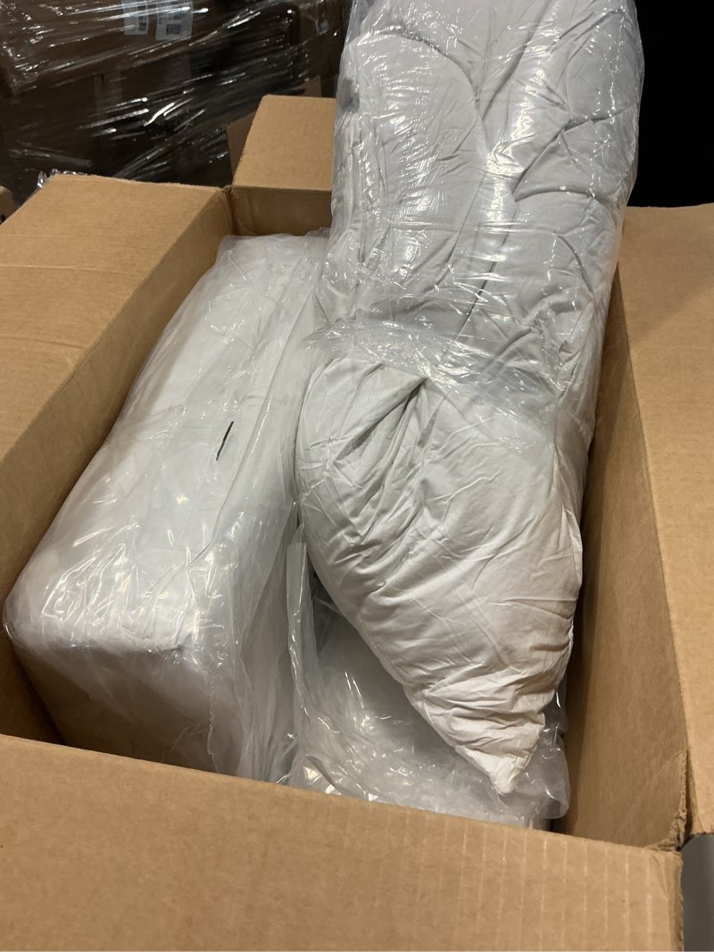 Condition photo showing Good Condition for miulee pillow inserts 22x22 (pack of 4,white), down feather throw pillow inserts, premium fluffy stuffer throw pillows cotton fabric for sofa bed couch 4 22x22 inch