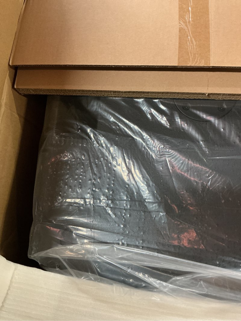 Condition photo showing New/Like New for Mackie Thump118S 18" 1400W Powered Subwoofer with Custom Selectable Voicing Modes and Variable Crossover 18" Sub Standard Sub