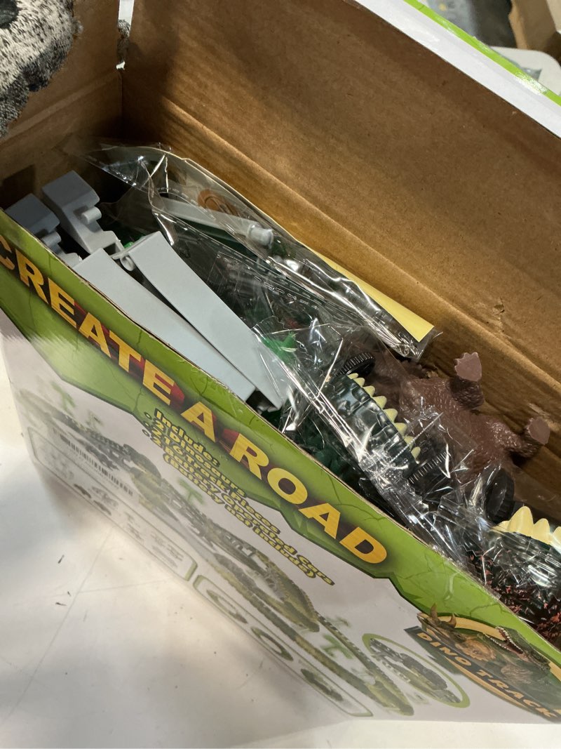 Condition photo showing Good Condition for Dinosaur Toys,Create A Dinosaur World Road Race,Flexible Track Playset and 2 pcs Cool Dinosaur car for 3 4 5 6 Year & Up Old boy Girls Best Gift Green