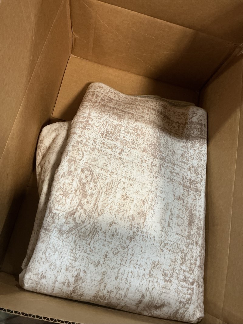Condition photo showing Good Condition for washable area rug 8x10, large soft rugs for living room vintage beige carpet 8x10 area rugs for bedroom dining room non-slip stain resistant under table rug beige 8' x 10' (rectangular)