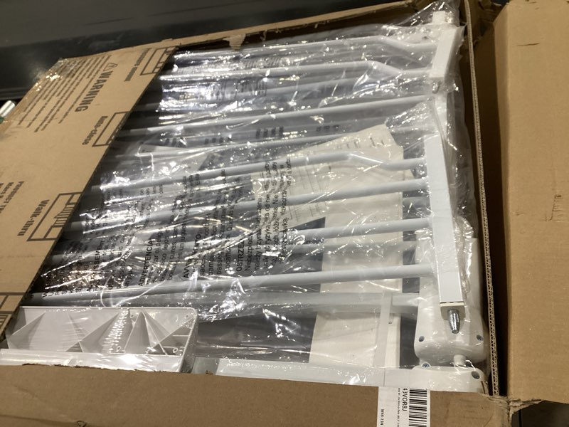 Condition photo showing Good Condition for hooen extra wide baby gate for doorways stairs 86-105 inch wide pressure mounted dog gates for the house walk through gates indoor safety child gates for kids or pets (86.3"-105") 86.3"-105"/219-267cm white