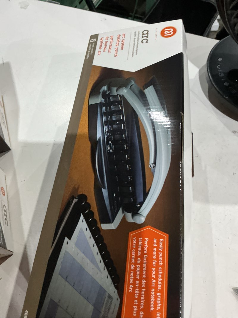 Condition photo showing Good Condition for staples arc system desktop punch 8 sheet capacity 324688