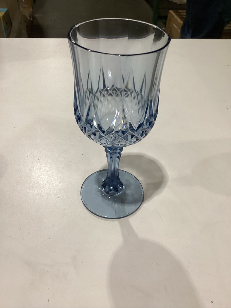 Condition photo showing New/Like New for Plastic Wine Glasses Set of 48 7.7 oz Reusable Plastic Goblets, Hard Plastic Stemware for Wedding, Party, Events, Elegant Shatterproof Drinking Glasses, Blue Blue 48