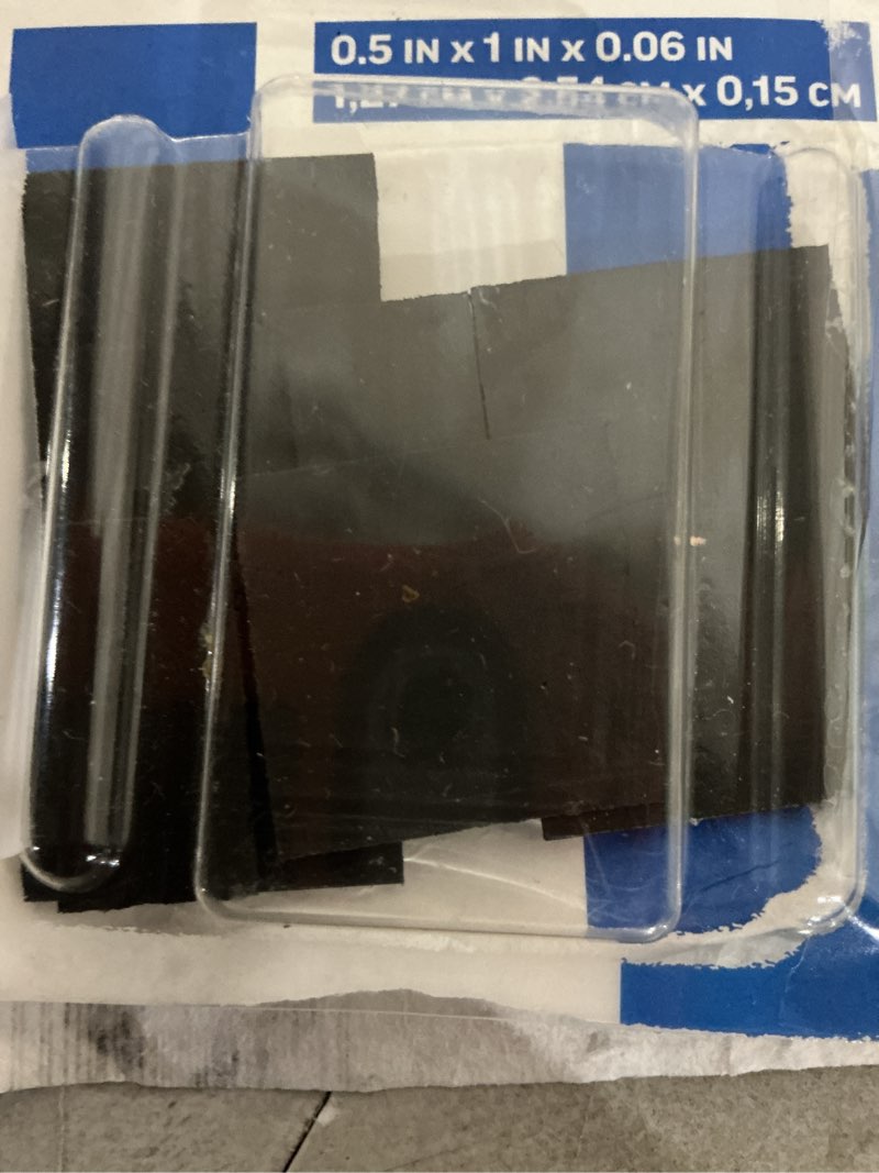Condition photo showing As Is for similar 0.5-in x 1-in