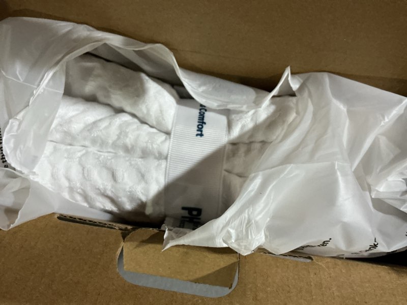 Condition photo showing Good Condition for phf ultra soft waffle weave euro shams pillow covers, no filling, 2 pack 26" x 26" bed cushion covers, breathable & skin-friendly bed pillow shams for stylish home decor, white white 26" x 26" (pack of 2)