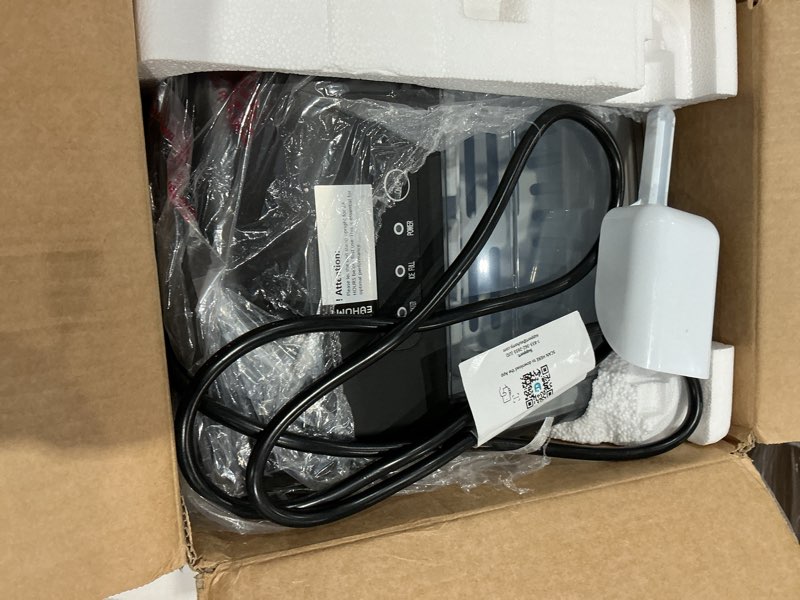 Condition photo showing As Is for euhomy ice maker machine light grey