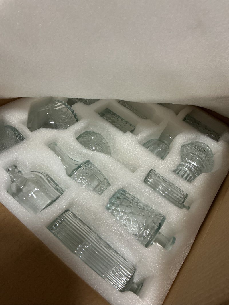 Condition photo showing Good Condition for glass bud vase set of 32pcs wedding centerpieces for tables,mini clear bud vases for flowers,small flower vases suitable for birthday party,anniversary,wedding,baby shower (clear, 32pcs) clear 32pcs