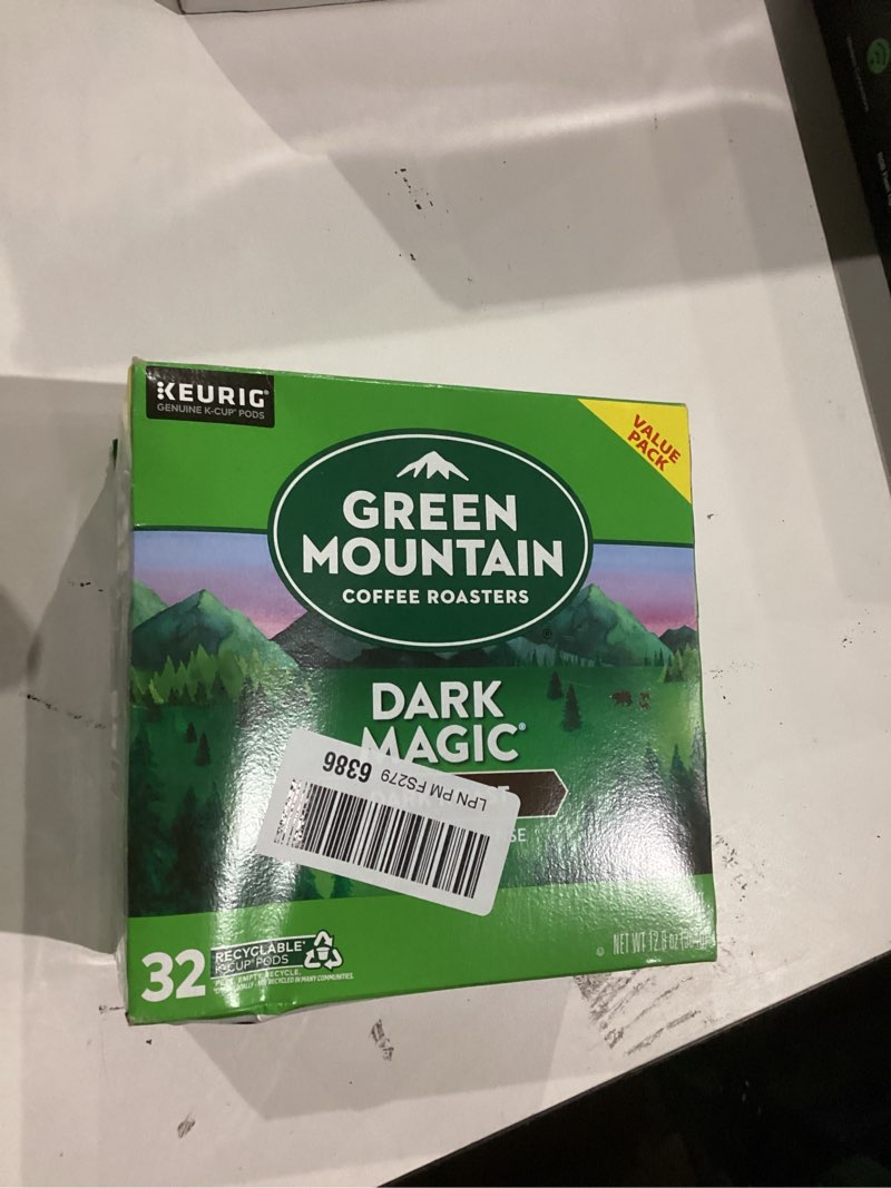 Condition photo showing New/Like New for green mountain coffee roaster dark magic keurig single-serve k-cup pods, dark roast coffee, 32 count