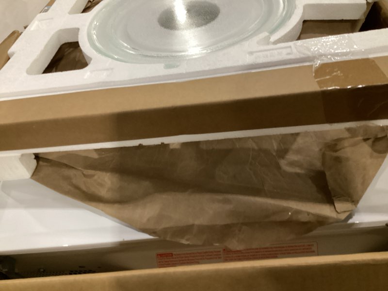 Condition photo showing Good Condition for ge - 1.4 cu. ft. countertop microwave with sensor cooking and defrost - white