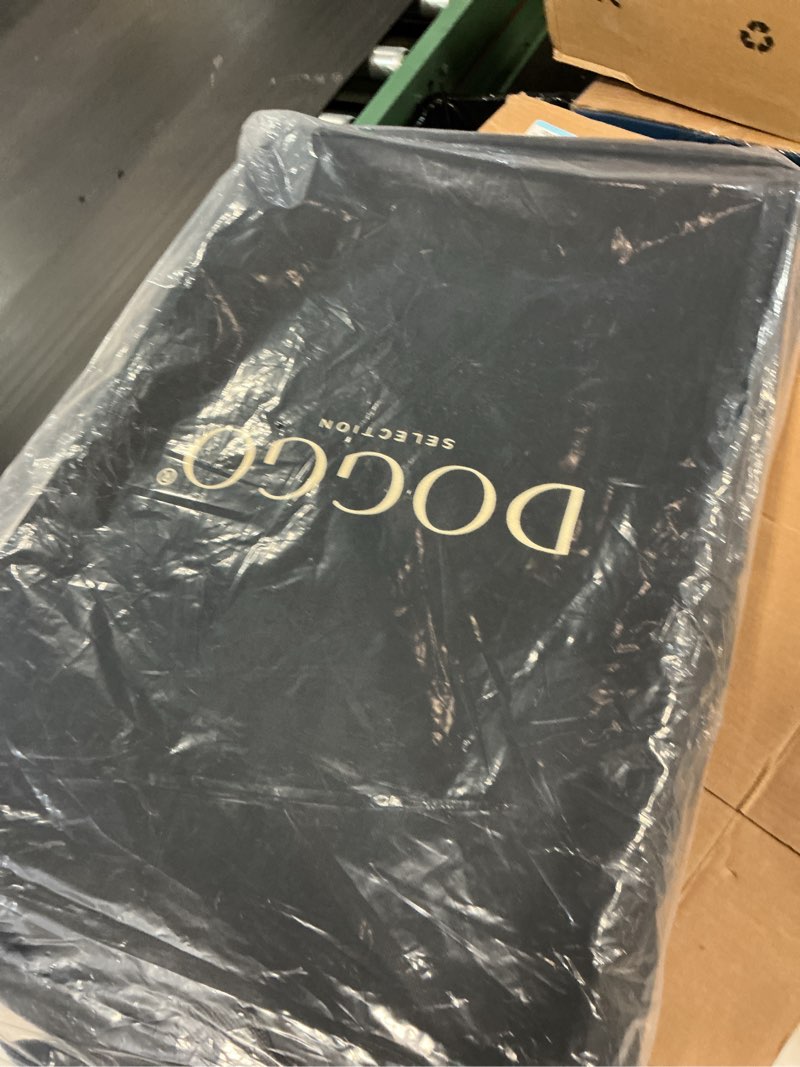 Condition photo showing Good Condition for suv cargo liner for dogs, waterproof pet cargo cover with bumper flap protector, scrachproof non-slip dog seat mat for suvs sedans vans, large size universal fit