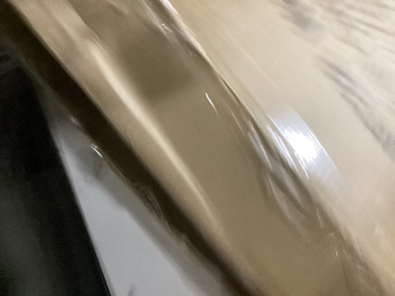 https://lotting-media.assets.bidfta.com/lotting_6dffe0bb-f11d-4428-8383-d29fb118e12b