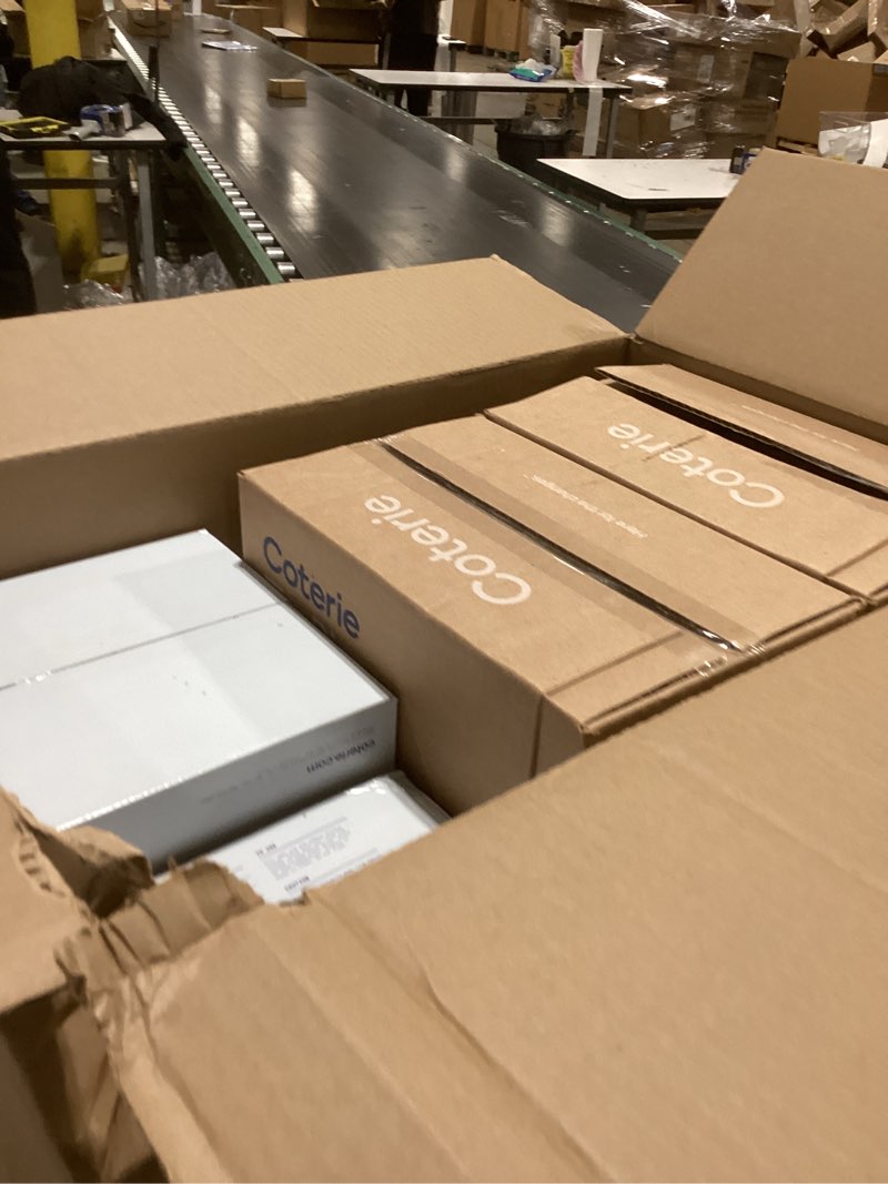 Coterie Baby Wipes + Diapers Kit, Size 2 Diapers (186 Count) & 12 Pack (672 Count) Baby Wipes with 9