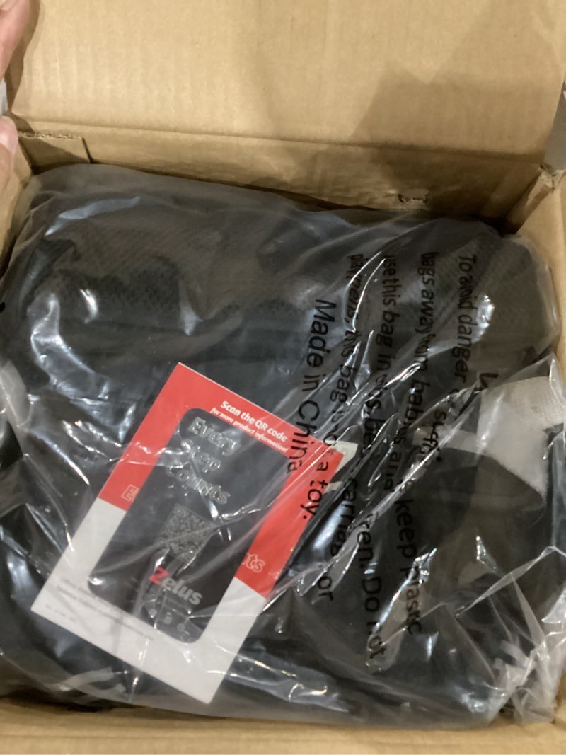 Condition photo showing Good Condition for zelus weighted vest, 6lb/8lb/12lb/16lb/20lb/25lb/30lb weight vest with reflective stripe for workout, strength training, running, fitness, muscle building, weight loss, weightlifting