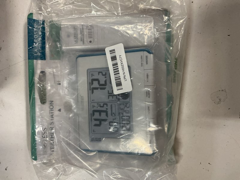 Condition photo showing Good Condition for la crosse technology 308-1711bl wireless weather station with heat index and dew point,teal blue/white
