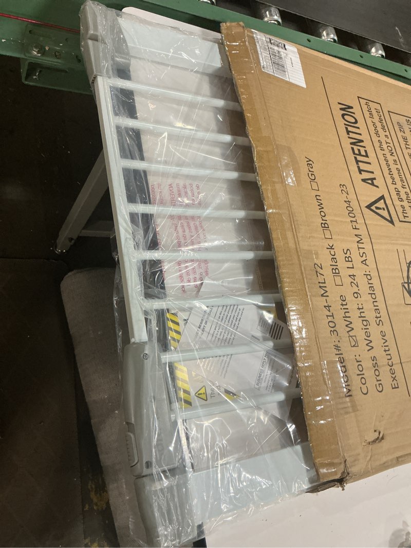 Condition photo showing Good Condition for 29"-57" baby and pet safety gate, 30" tall metal walk-thru gate for doorways & stairs, easy one-hand open, dual lock (white, 29" w x 30.5“h) white 29"w x 30.5“h