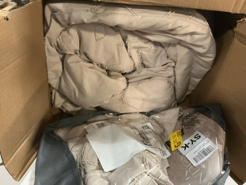 Condition photo showing As Is for Andency King Comforter Set Beige, Textured Farmhouse 3 Pieces (1 Boho Comforter, 2 Pillowcases), Soft Microfiber Down Alternative Geometric Bedding Set (104x90 Inch) 04 - Beige King(104"x90")