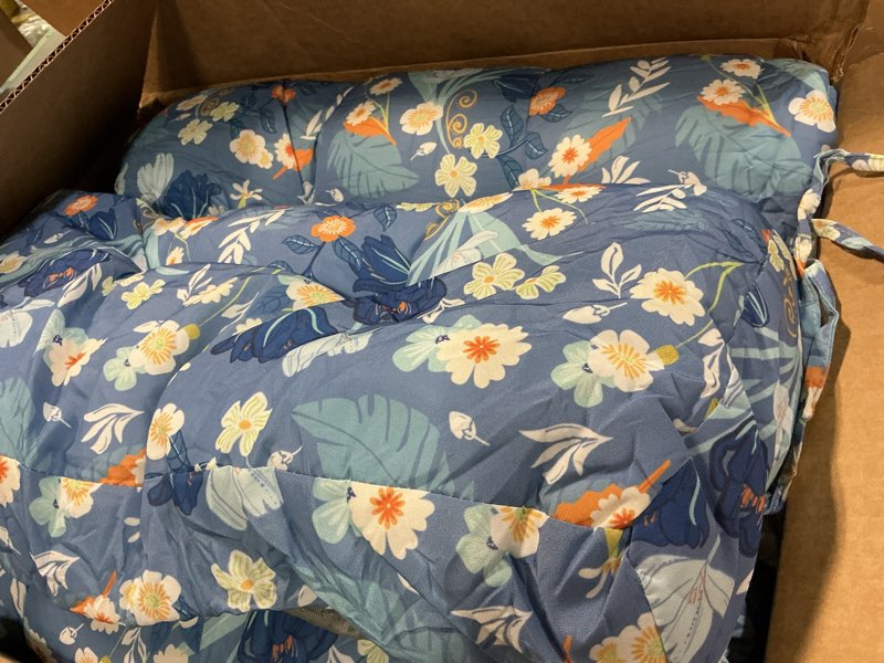 Condition photo showing Good Condition for outdoor chaise lounge chair cushion set of 4, waterproof 74.4 x 22 x 4.7 inches memory foam thickened lounge chair cushions replacement for outdoor furniture with ties, blue floral blue floral 4 pack