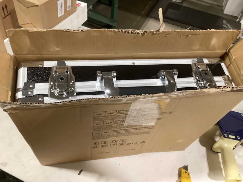 Condition photo showing Good Condition for STRICH Guitar Pedal Case, 17" x 12.20" x 3.94" Aluminum Locking Effect Pedal Case with Mounting Tape, Compatible with Single Pedals & Multi-Effects STANDARD (17" x 12.2" x 3.9")